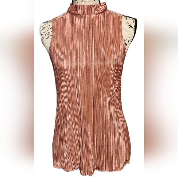 Ultra Flirt Tops - Ultra Flirt Sleeveless Blouse